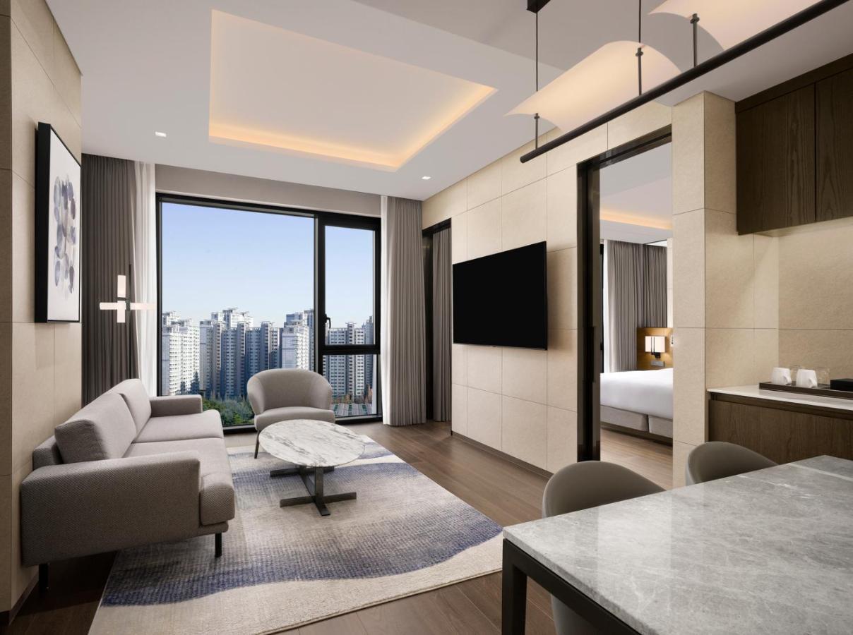 Four Points By Sheraton ثووان المظهر الخارجي الصورة