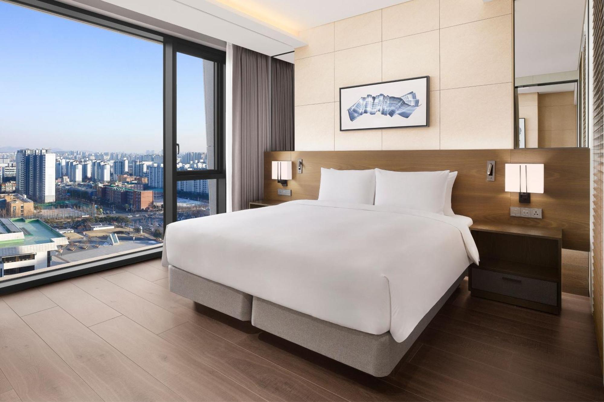 Four Points By Sheraton ثووان المظهر الخارجي الصورة